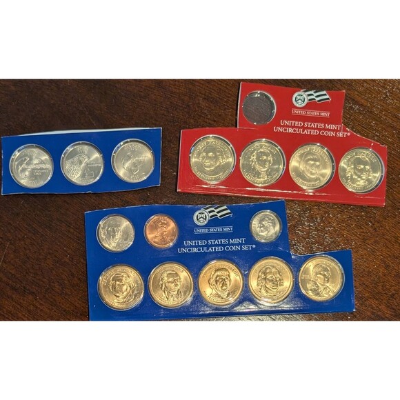 Other - 2007 U.S. Mint Uncirculated Set • P+D • Cut From Mint Sets • Dollars & Quarters